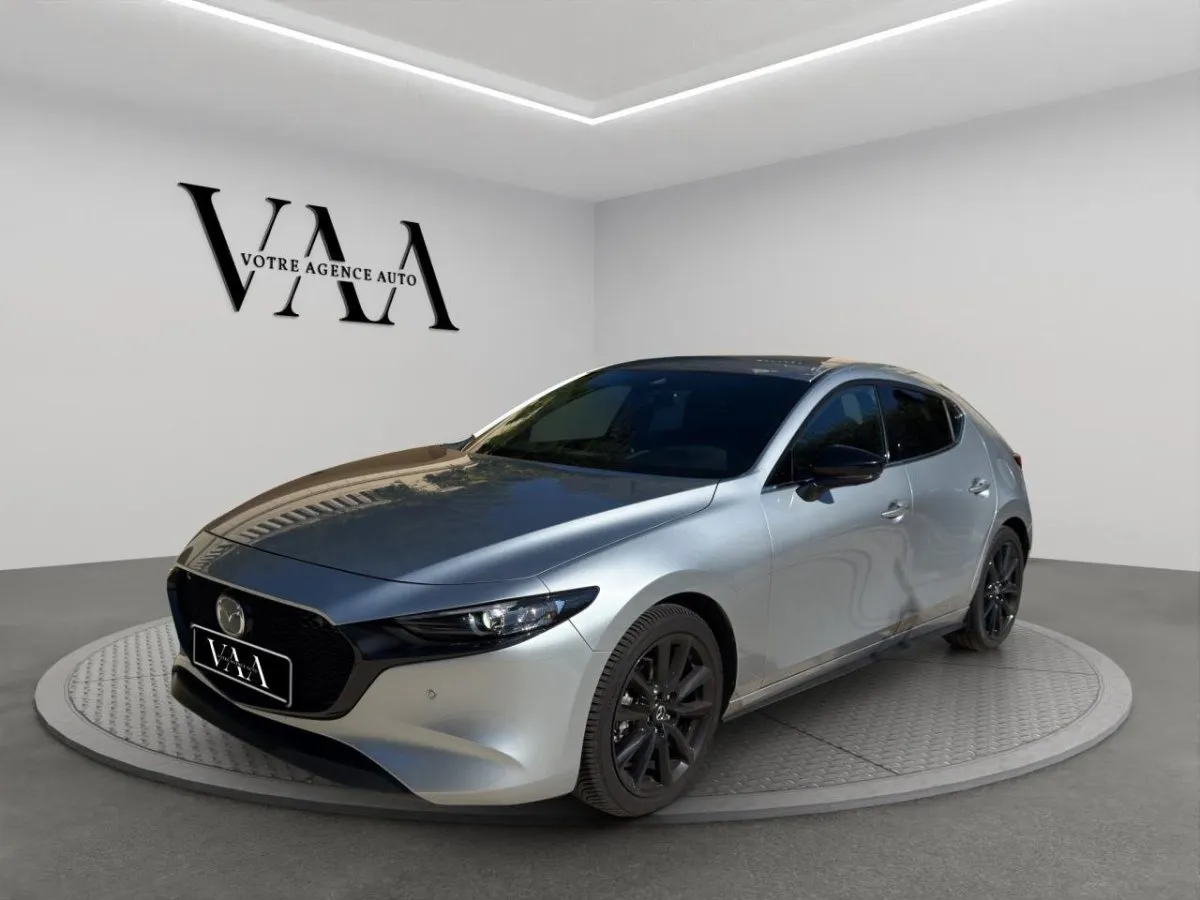 Mazda 3 Mazda3 2.0 e-Skyactiv-X M-Hybrid - 186 - BVA MY 2024 2019 BERLINE Homura — photo 1 sur 26