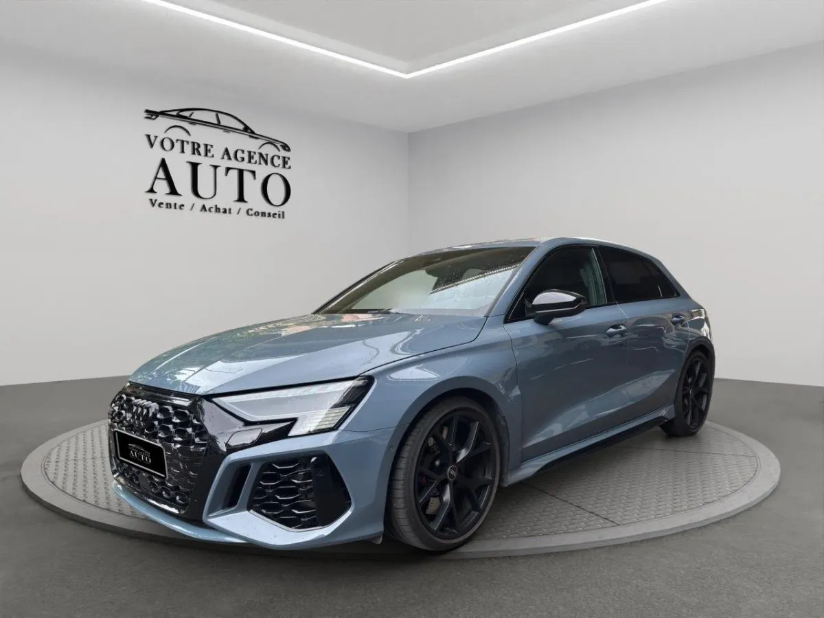 Audi RS3 Quattro 2.5 TFSI - 400 - BV S-tronic 8Y SPORTBACK . PHASE 1 — photo 1 sur 26